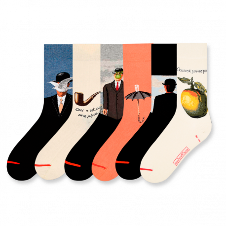 "THE SON OF MAN" MAGRITTE SOCKS 